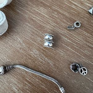 Pandora spacer beads